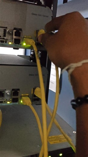 TungaBadra Networks on Instagram: "🚀 Successfully configured OSPF between two Cisco routers! In this video, I showed how to assign IPs, enable OSPF, form neighbor relationships & verify reachability. 💻 Perfect hands-on for CCNA beginners. Watch till the end to see OSPF working in a real lab! 🔍✅ 🔧 R1 Config: R1#conf t R1(config)#int g0/0 R1(config-if)#ip add 192.168.12.1 255.255.255.0 R1(config-if)#no shut R1(config)#router ospf 110 R1(config-router)#network 192.168.12.0 0.0.0.255 area 0 🔧 R