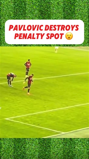 AC Milan’s Strahinja Pavlovic caught destroying the penalty spot before Genoa’s injury-time penalty miss 😲🔴⚫️ | The Italian Football Podcast