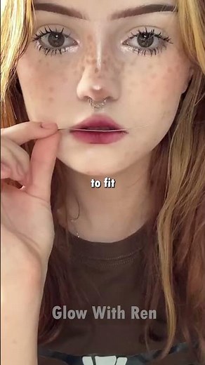 💋 DIY Fake Lip Piercing Hack 😱 No Pain, Just Style!