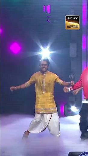 Karisma Ne Contestants Ke Saath Sajayi Mehfil | Indian Idol S16 | #indianidol #musicshow #shorts