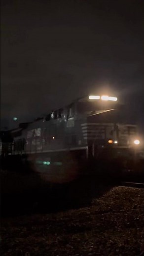 NS 359 Powers West! #train #cnrailway #railroad