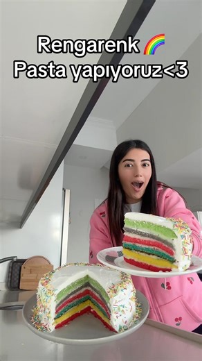 I made a colorful cake 🌈?!
