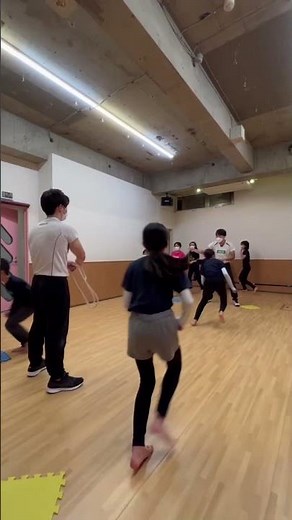 大縄（長縄）ひょうたん＆ダブルダッチでの8の字跳び