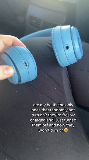 Troubleshooting Beats Solo 4 Not Turning On