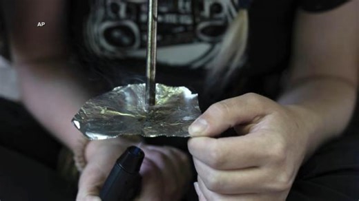 Oregon rolling back drug decriminalization law