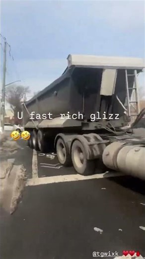 Rich Glizzy (FNO✈️/YPF) Running From TwoSide In SI #brooklyn #drill #nydrill #statenisland