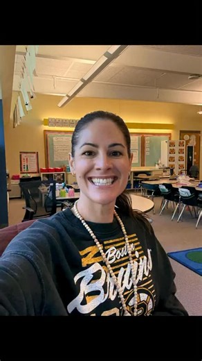 Susan Jones on Instagram: "Week in the life: 1st grade teacher edition! What we’re up to: teamwork and collaboration, subtraction practice, the FLOSS rule, fact families and more! We also had our first grade data day on Wednesday and half day PD on Friday, which means lots of fun was had by our team 朗. #lifeofateacher #firstgrade #firstgradeteacher #iteachfirst"
