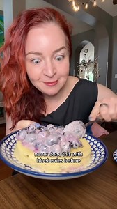 1. Mix one egg, 53g @kodiakcakes pancake/waffle mix, and one single serve yogurt. 2. I use chobani zero sugar or Dannon Light and Fit… 3. Add small amounts of water until it’s a thick pancake mix consistency 4. Microwave three minutes. Microwave times will vary based on the thickness of your bowl #proteinbowl #highprotein #breakfastideas #brunchideas #easybreakfast #healthybreakfast | Lisa Fik