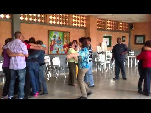dinamica de los abrazos