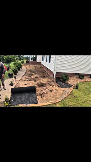 🎙️In this video, we walk you through how to properly install weed barrier step-by-step — from prepping the area to securing and layering for long-lasting results. We always use quality materials to make sure each project is built to last, and for this job, our weed barrier came from Vevor.com — check them out in the comments below! This post isn’t sponsored, but we’d recommend them to anyone. | GreenLine Lawn and Landscape