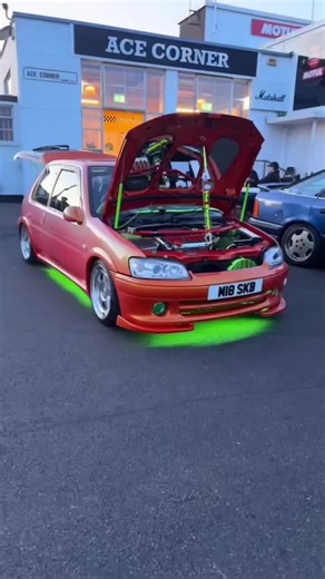 Exploring Max Power and Underglow Trends in 90s Car Scene