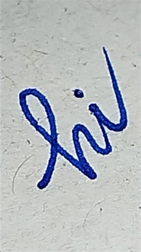 Hi in cursive writing ✍️🤔🔥