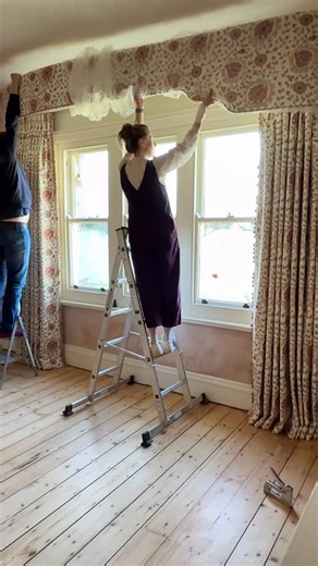 Olga Kott - Sewing Tips & Tutorials on Instagram: "Continuing our theme of teamwork and family time 🤍 I’m so proud that our family has brought together all our talents and ambitions and found a way to work side by side. We pack cushion sets with my daughter, fit curtains and pelmets with my husband and our son helps with some upholstery projects. I have to say, he’s also the biggest fan of our videos! Most of the time, Leo chooses the music or helps edit the reels. It’s a busy life for a busy f