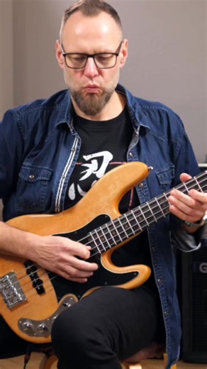 12K views · 188 reactions | Wonderful Blueslicks on this PJ-Bass by Nagel Guitars - full Video on BassTheWorld YouTube: https://youtu.be/eBJK7QfZ5Qo?feature=shared - feat. Kai Lemke on Bass | BassTheWorld.com | Facebook