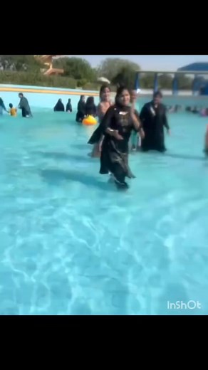 Korangi pool party dance 🫣 . Follow MRA YouTuber | MRA YouTuber
