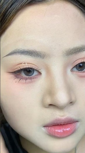 Natural Hairy Eyebrows Tutorial for Beginners | Easy Eyebrow Brush Technique | Makeup Tutorial