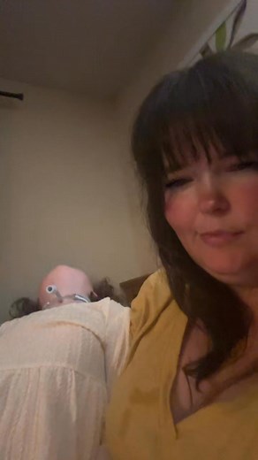 Never thought I’d see the day where we celebrate 💩…. But by golly we are celebrating. 🙌🏻 for years Delilah’s been holding her 💩 in refusing to go. So we end up having to force it out with an enema. She hated it , I hated it very traumatizing for all involved and it would send her little body into a vasovagal response like shock…. For 3 weeks in a row she’s gone on her own with no help and very minimal upset. No medication… just a homemade immune boosting tumeric ginger tea first thing in the