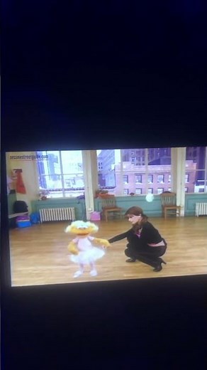 Zoe Dance Moves video