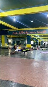 Training Capoeira _sequências capoeira _Roda _solo_music mestre Barrão _sport _art _éducation #axe