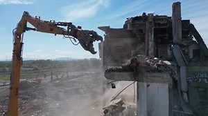 Extreme and Giant Excavators Taking Heavy-Duty Work to New Heights