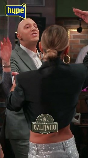 Ivana Krunić - DŽABE CARE (UZIVO) | Kafana na Balkanu