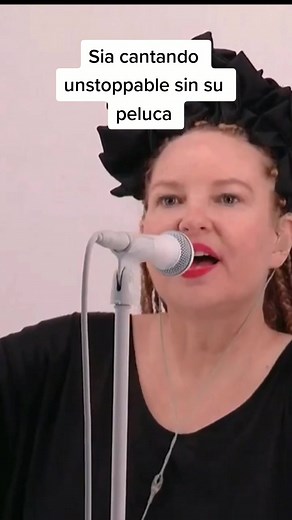 Sia Revela Su Verdadero Rostro Sin Peluca