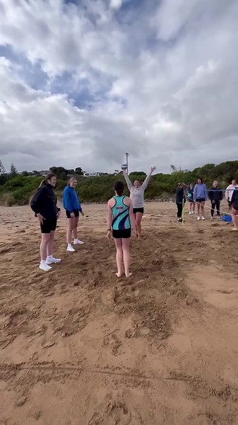 saturday morning beach bonding #devonnetball #coastalmotorsdevon