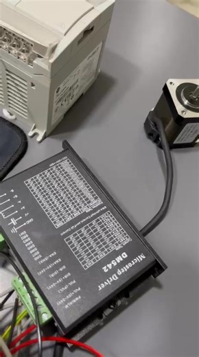 Stepper Motor Directly PLC se connect hoga?? Learn PLC programming , Book Now : www.jimautomation.in | PLC -Scada Programming -Jims Automation