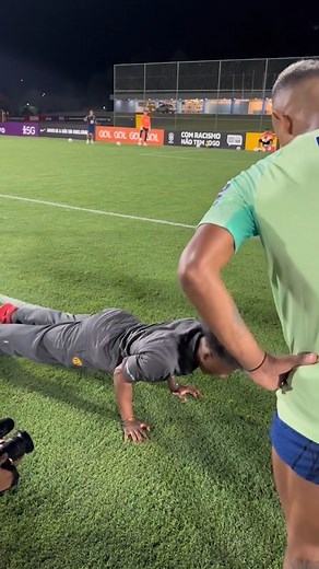 iShowSpeed Shows Off His Soccer Skills | IShowSpeed