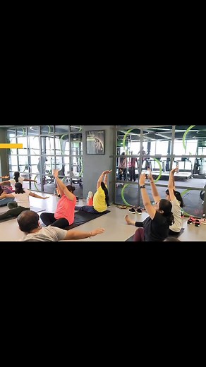 MORNING YOGA BATCH YOGA WITH LOPA MAM@sfwthegym@teamsfwsamasavli💥GYM BOLE TO SFW💥#teamsfw #bollywoodzumba #teamsfwsamasavli #dance #samasavli #zumba #harni #bestgyminvadodara #sama #fitnesswithfun #vemali #fitnesswithknowledge #jiobachpanfirse #jiobindass #fitness #health #motivation #workoutmotivation #msu #samasavli #amitnagar #healthydicussions #baroda #teammeetings #meetings #discussions #bhfy | SFW The GYM