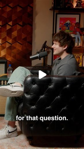 Veeps on Instagram: "Don’t miss this week’s @Artist.Friendly with singer-songwriter @AlecBenjamin! Watch the new episode tomorrow exclusively on Veeps and listen on @SpotifyPodcasts or anywhere you stream. Link in bio."