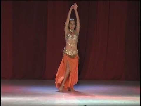 DANZA ARABE TRADICIONAL