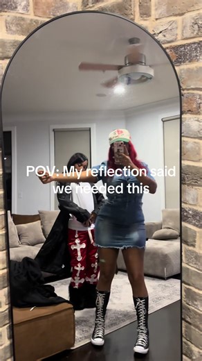 Planetbunny (@planetbunnyy)’s videos with iPhone vibrating ringtone - Nick