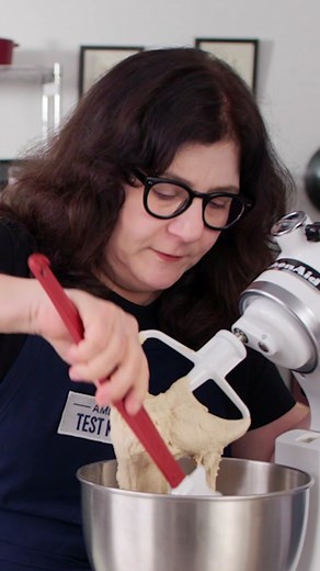 KitchenAid Stand Mixer Testing by Lisa | Gear Heads Equipment Tests