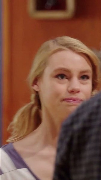 Close call 😥 #mako #makomermaids #h2ojustaddwater