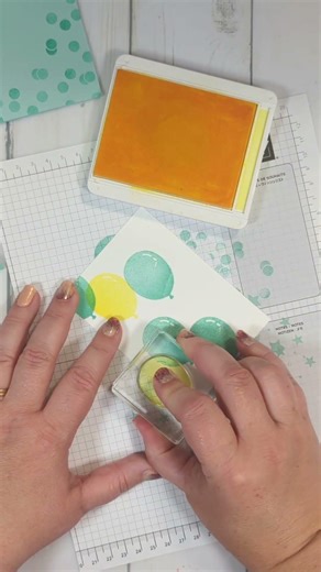 easy handmade birthday card with the Balloon Festoon stamp set from Stampin' Up!®️ #cardmaker