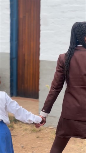 Woodridge College & Prep on Instagram: "Small acts, big hearts. Our Interact Committee spent their break spreading smiles and delivering hope by donating childhood school bags to Grade 1 learners in need. ✨ What makes this extra special? Every bag was collected and worn by our own pupils — a true pupil-led initiative to help jump-start another child’s education journey. We’re so proud of the kindness shown and can’t wait to see the difference these young changemakers will make in the future. 🌱 