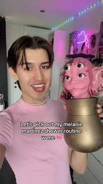 Let’s pick out my Melanie Martinez shower routine w me 🎀