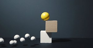 Video by Mikhail Nilov on Pexels