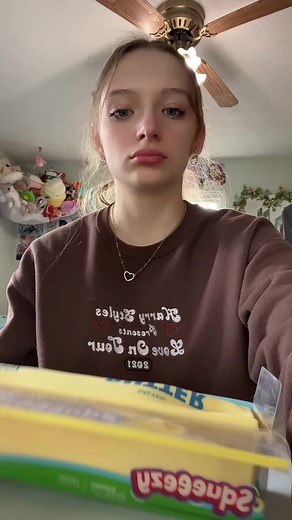 me trying to get all the air out of my butter #buttersquishy | squishy
