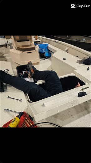 North Florida Sonar of Lake Eufaula Al on Instagram: "@garminfishhunt Echomap Ultra 2 126sv w/GT56 transducer flush mounted at the console, Garmin Echomap Ultra 2 126sv on a @beatdownoutdoorsllc Single Ultimate Quick Release mount, at the bow, Garmin Livescope+ LVS34 System on a @dd26fishing Blitz Lures Livefoot turret with a @cobraglobalproducts cable management system for the LVS34, Garmin Steady Cast, NFS Custom Wiring Harness and @battery_usa_lithium 12V 100AH battery. Thank you, Wade! 🎣🚤 