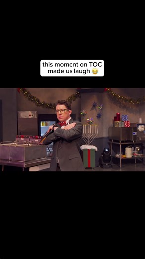108K views · 6.7K reactions | Leave it to Justin Warner to do the Macarena in the middle of a cooking competition  Watch a new episode of #TournamentOfChampions: All-Star Christmas Wednesday at 8|7c. | Food Network | Facebook