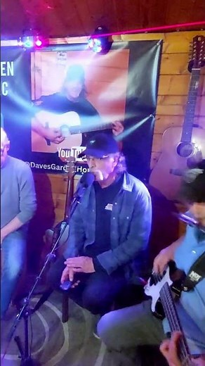 Ring of Fire - Johnny Cash acoustic cover