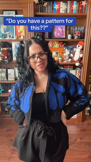 Hooks & Twists on Instagram: "I know we all get excited when we see a pattern we want to make but please your girl is tired 🤣🤣 butterfly cardigan pattern by @biyabimi I made the m/l with a 5.0 hook #crochet #butterflycardigan #tapestrycrochet"