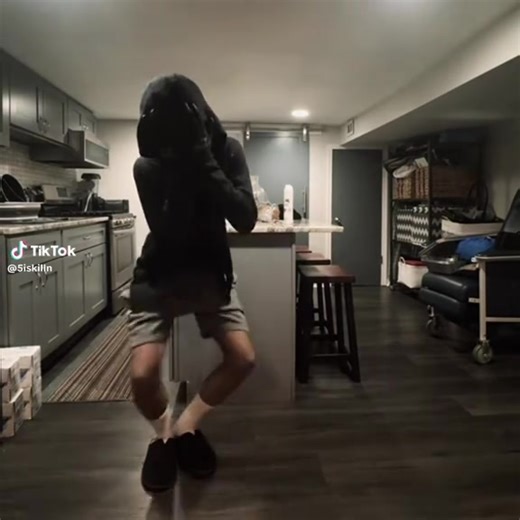 Nicole Gray (@nicole.gray23)’s videos with original sound - Nicole Gray