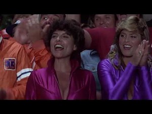 The Cannonball Run Sexy scene (Adrienne Barbeau, Vickie Reigle, Valerie Perrine)