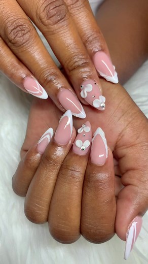 nail inspo swipe photo nail trends 2024 y2k baddie nails short nails 2024 feminine classy nails nails for dark skinned hands nail design ideas 2024 clean and classy nails #goddessnailsbar #nkomazinailtech