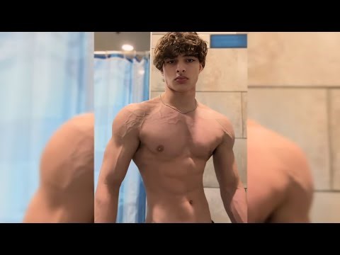 This Young Bodybuilder’s Physique Is INSANE 💪 Full Muscle Breakdown