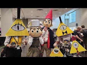 Alex Hirsch undercover at New York Comic Con