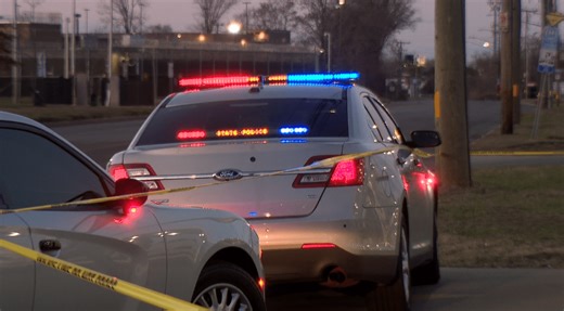 New Haven man allegedly strikes vehicle head-on while driving the wrong way on I-95